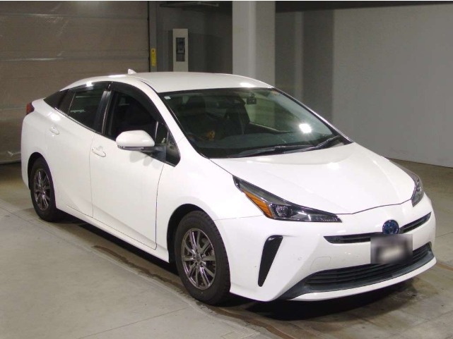 2021 TOYOTA PRIUS