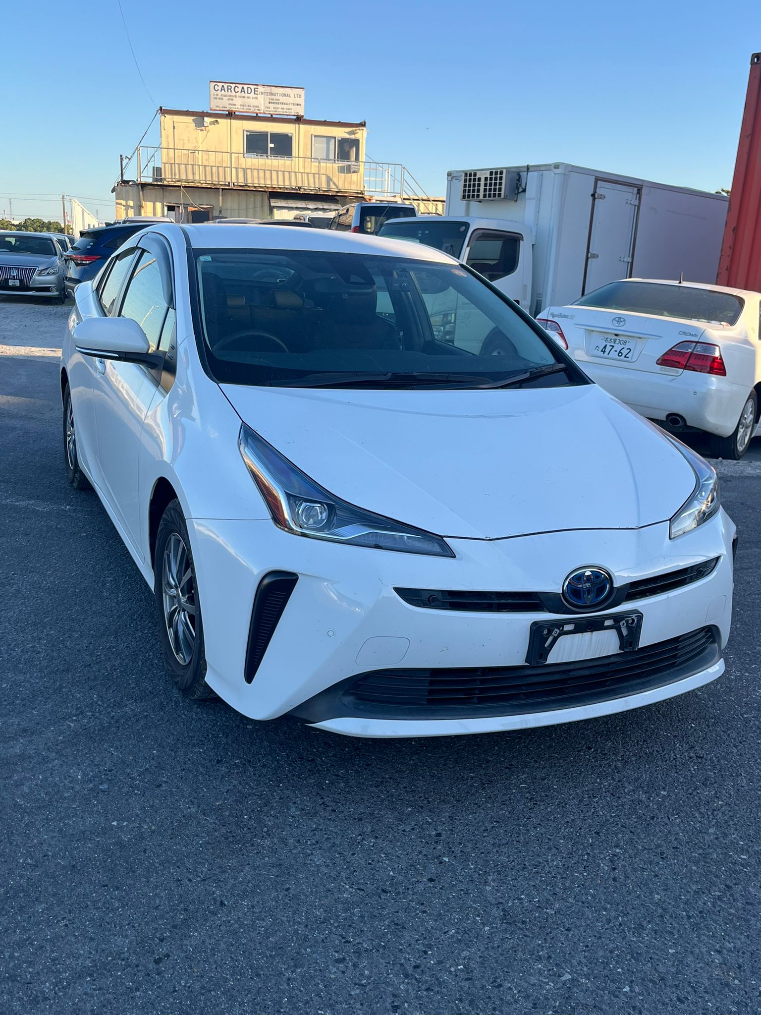 2021 TOYOTA PRIUS photo 18