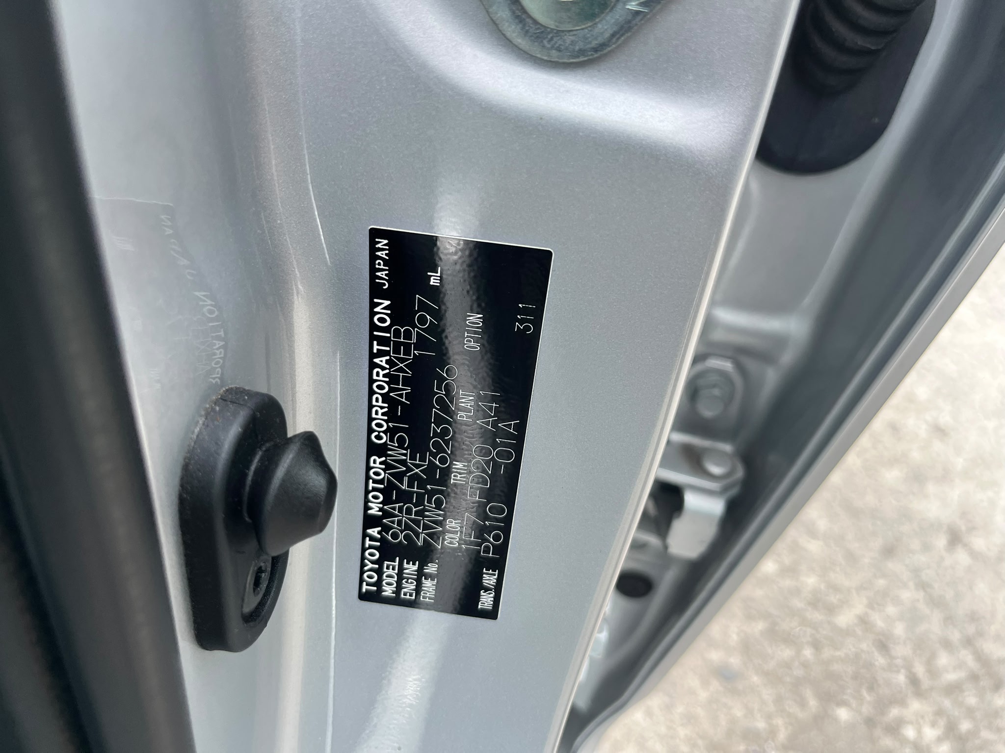 2022 TOYOTA PRIUS photo 16