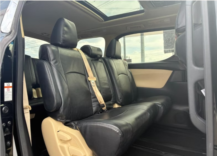 2019 TOYOTA ALPHARD X photo 8