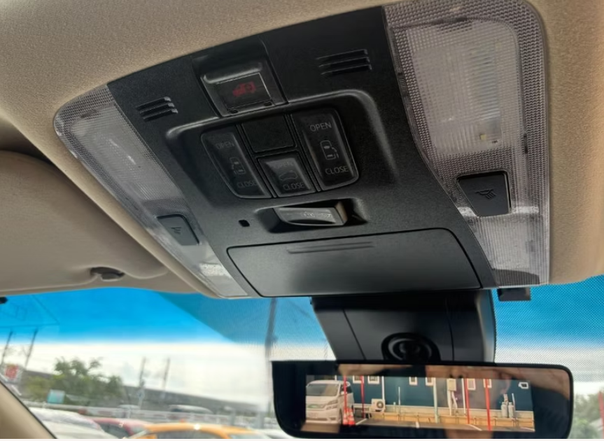 2019 TOYOTA ALPHARD X photo 12