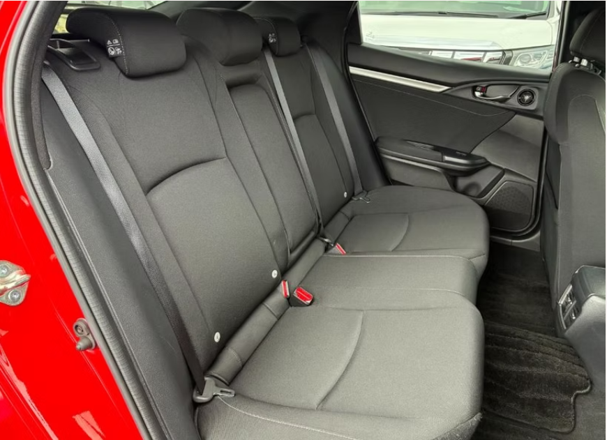 2019 HONDA CIVIC HATCHBACK MT photo 9