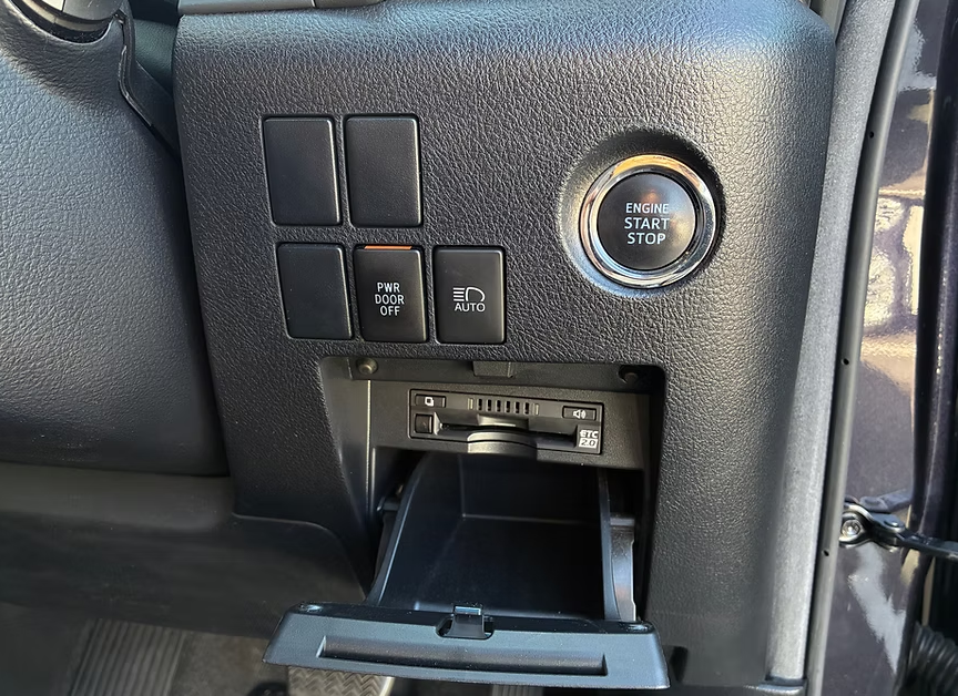 2018 TOYOTA ALPHARD S photo 11