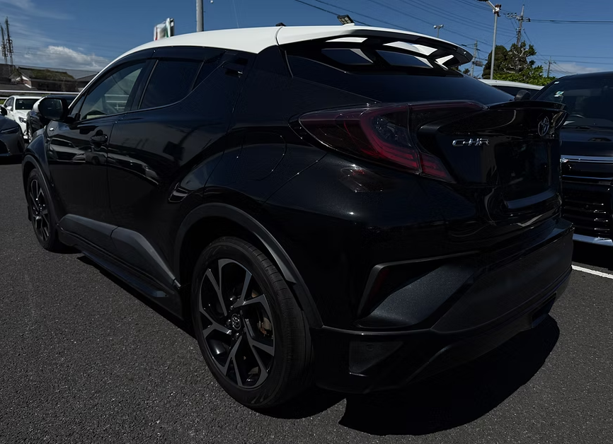 2017 TOYOTA C-HR HYBRID G GRADE photo 3