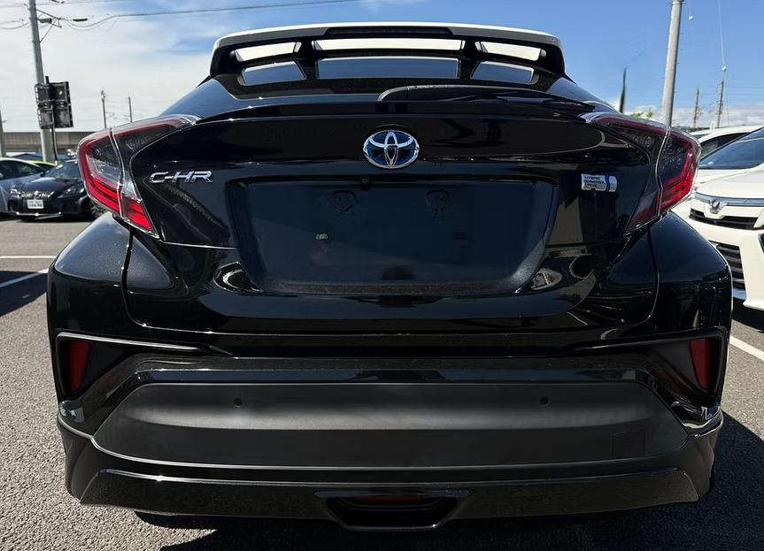2017 TOYOTA C-HR HYBRID G GRADE photo 4