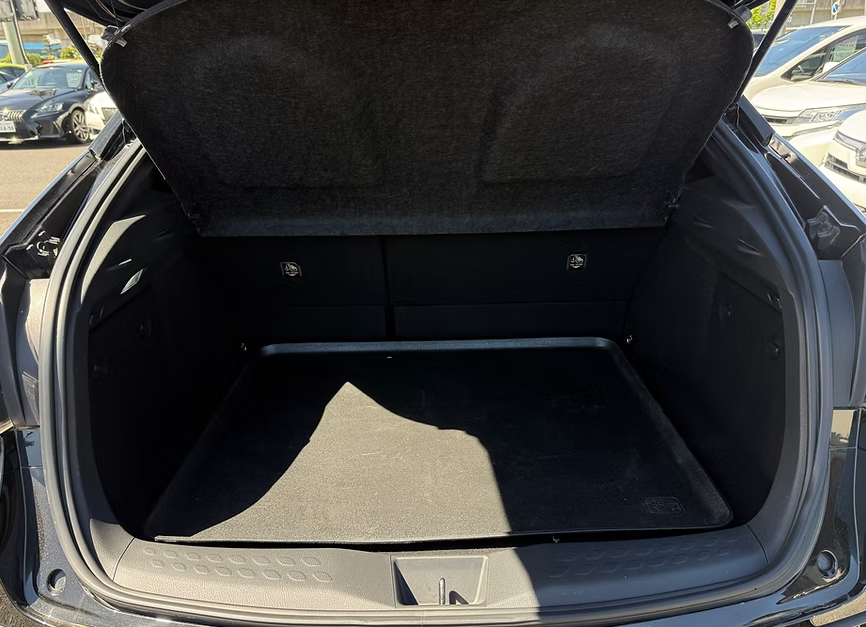 2017 TOYOTA C-HR HYBRID G GRADE photo 5