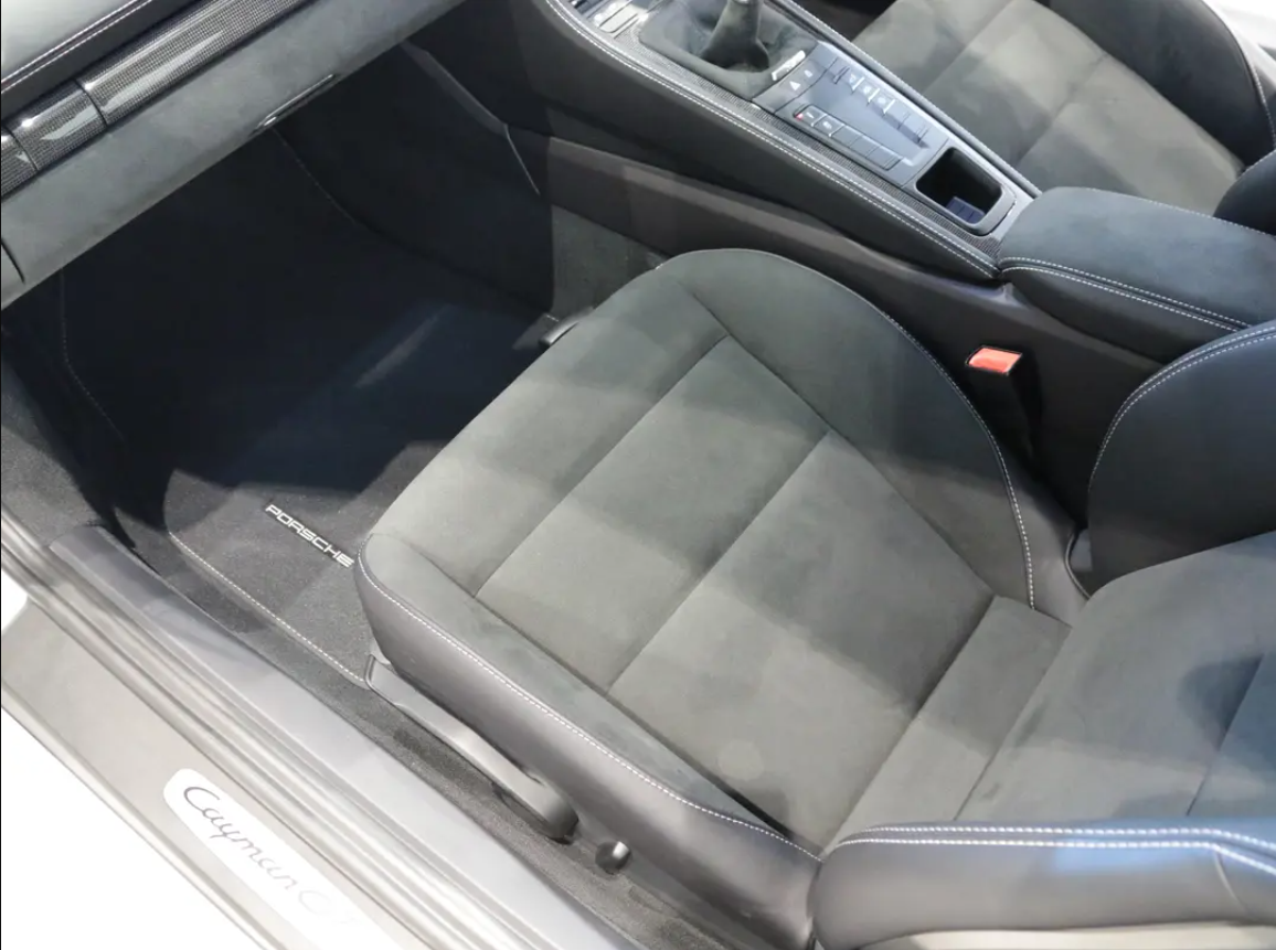 2023 PORSCHE 718 CAYMAN GTS4.0 Carbon Interior Package photo 6