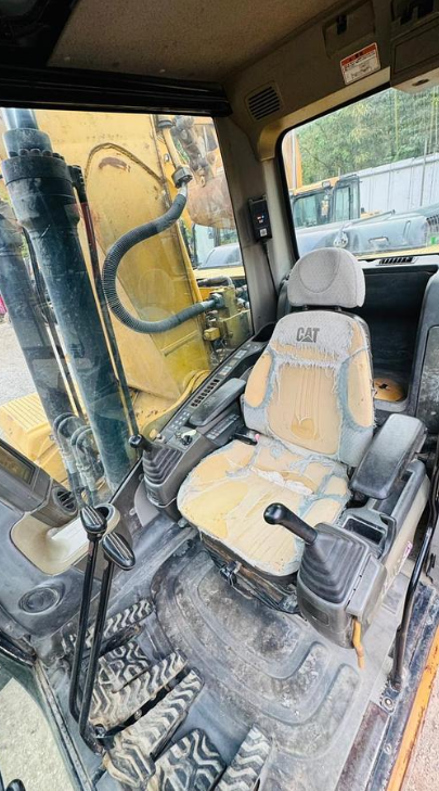 2008 CAT Caterpillar - Excavators - 320D photo 6