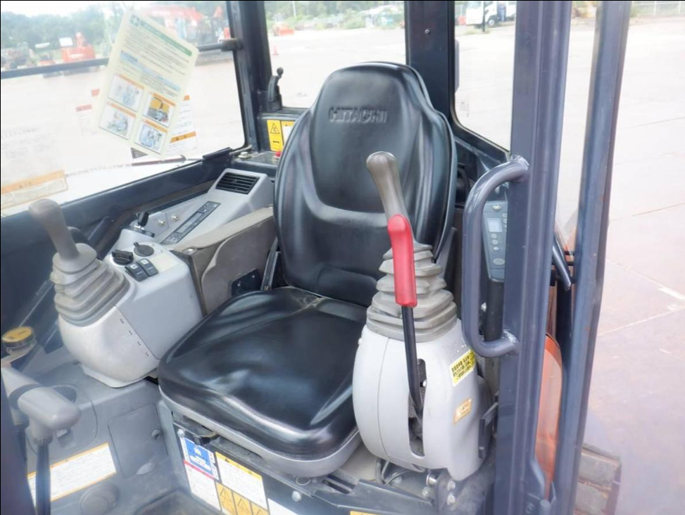 2017 HITACHI Excavators - ZX55UR-5B photo 4