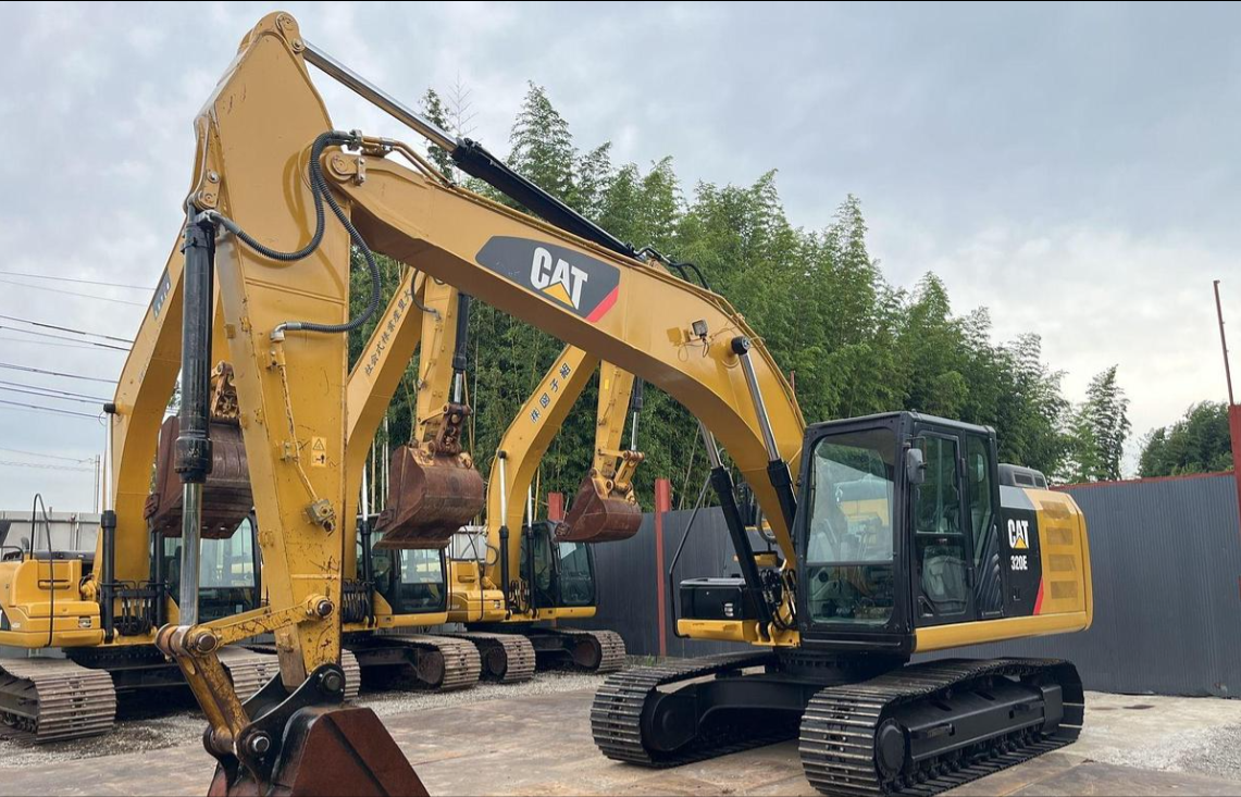 2016 CAT Caterpillar Excavators - Cat 320E-2