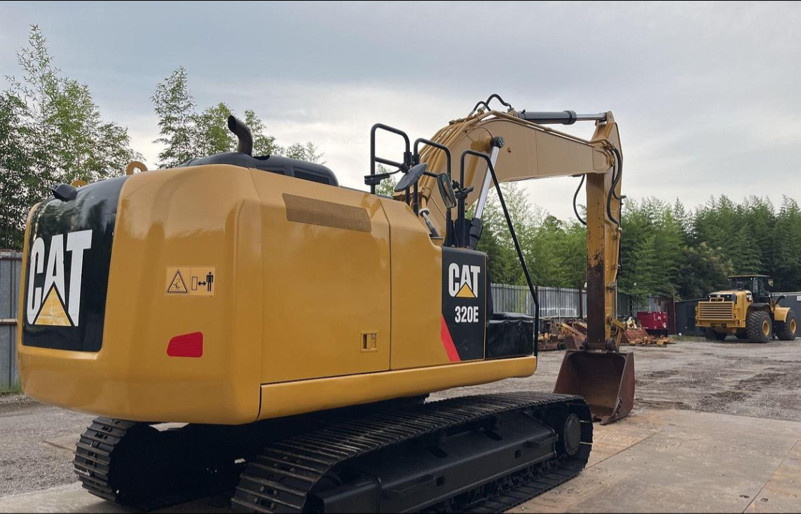 2016 CAT Caterpillar Excavators - Cat 320E-2 photo 3